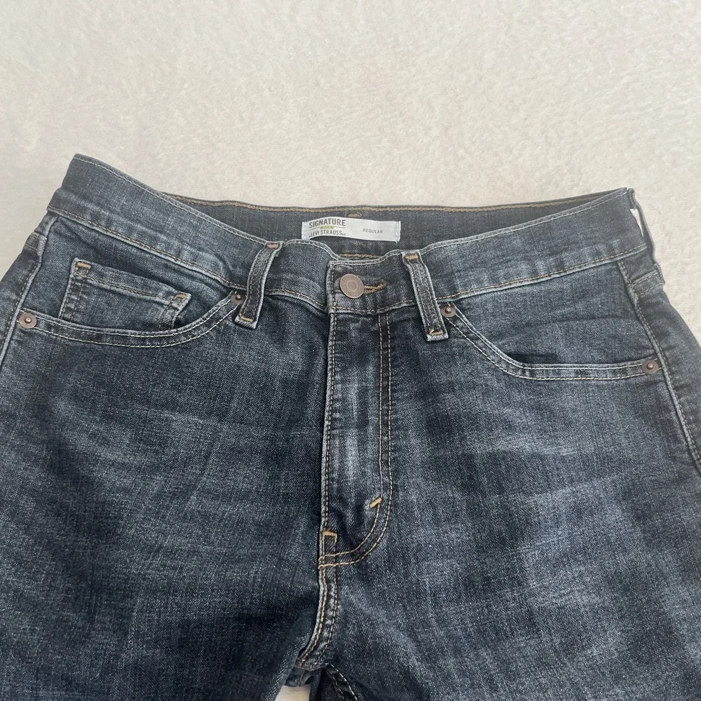 Signature Levi Jeans Men's 30x32 Blue Cotton Denim Straight Leg Stretch